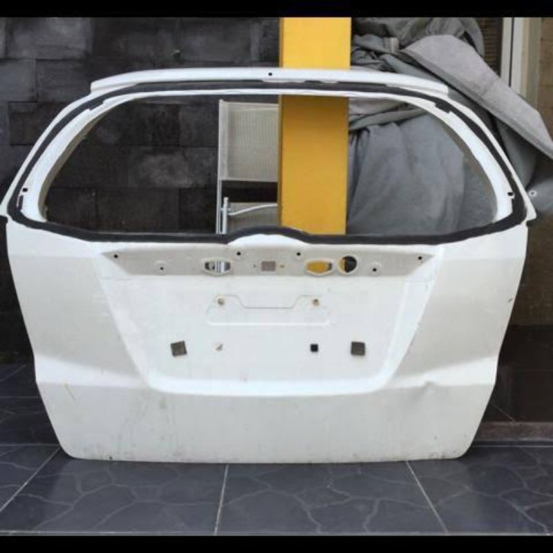 Pintu Bagasi Honda Jazz ge8 2008 2012