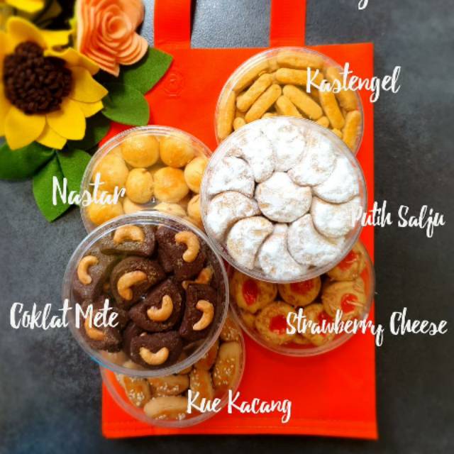 

cookies , kuker kue kering lezattttt ready siap kirim