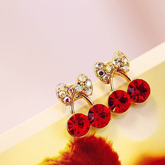 Anting berlian imitasi ceri merah lucu