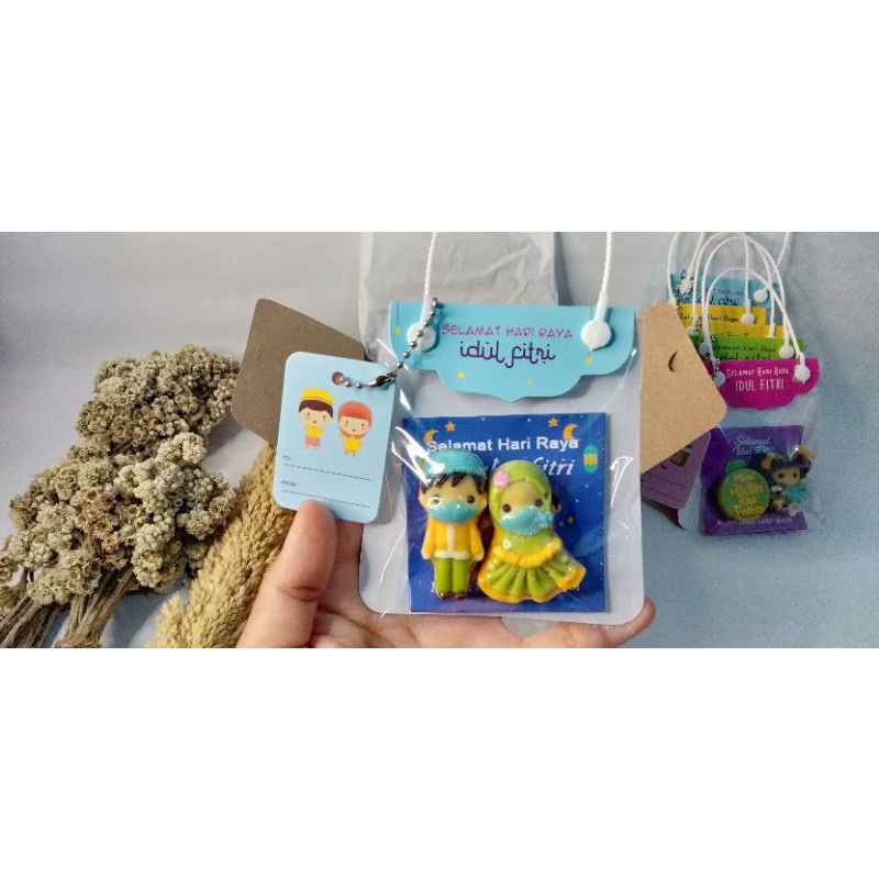 

Coklat karakter tenteng (+amplop & hangtag)min 10