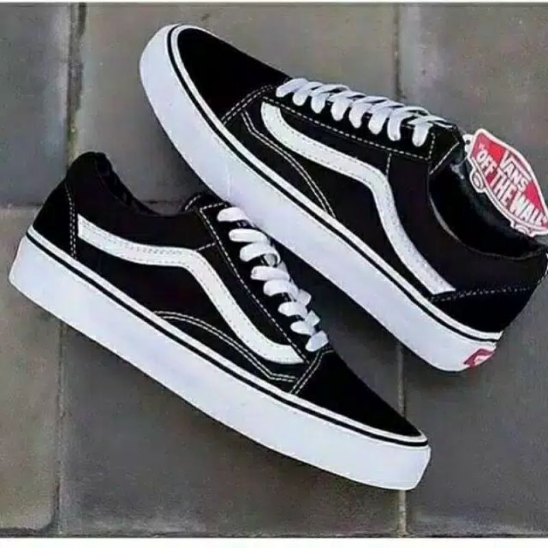 sepatu pria / sepatu Sneakers / Sepatu hitam / sepatu sekolah hitam / sepatu casual / vanstela