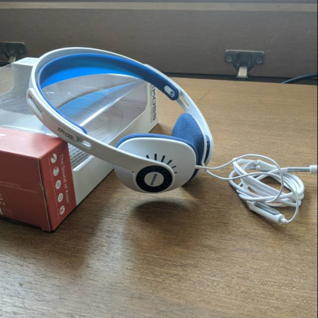 Koss kph30i