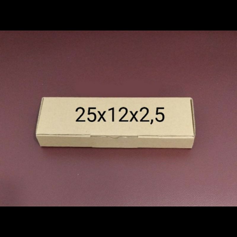 

kardus box pizza / die cut uk 25x12x2,5