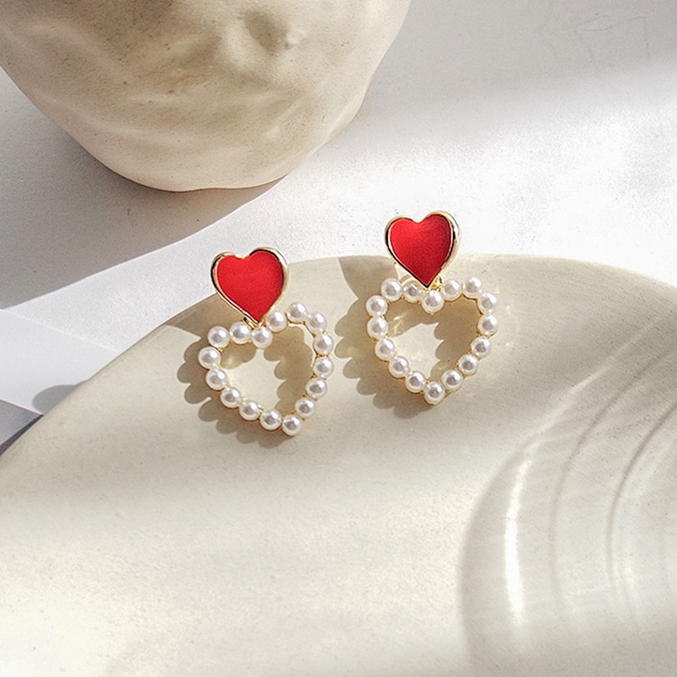 Sterling silver jarum anting-anting hollow keluar jantung mutiara anting-anting pendek halus grace a