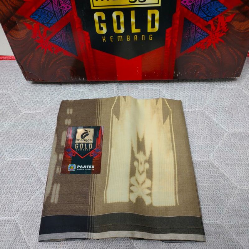 sarung mangga gold motif kembang bahan katun