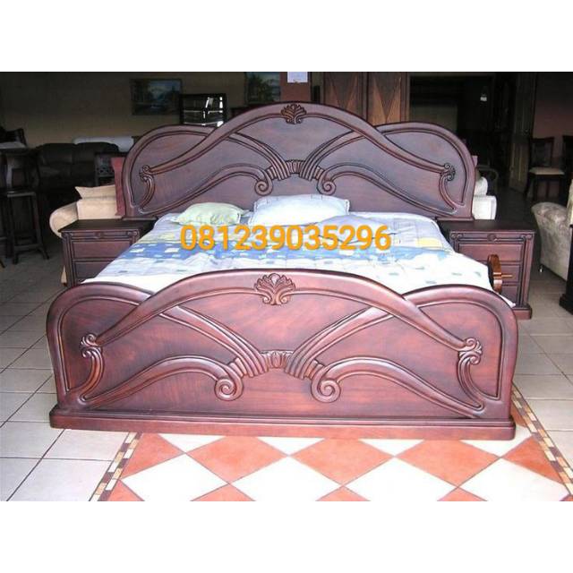DIPAN TEMPAT TIDUR UKIR MINIMALIS KAYU JATI