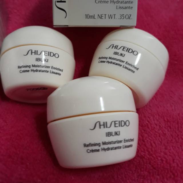 Shiseido IBUKI Refining Moisturizer Enriched day cream