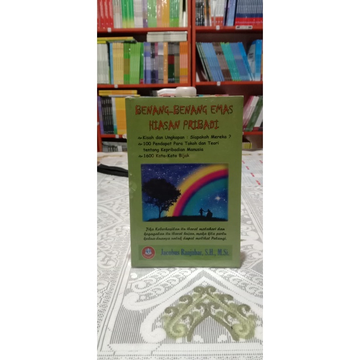 Buku Benang-benang Emas Hiasan Pribadi