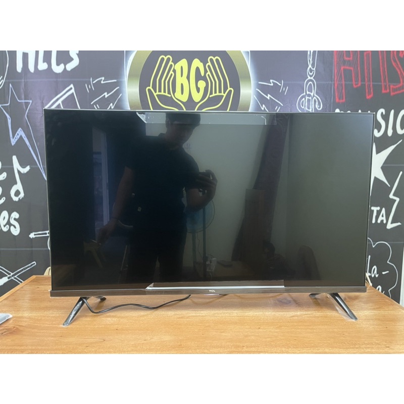 TV Android TCL 40”