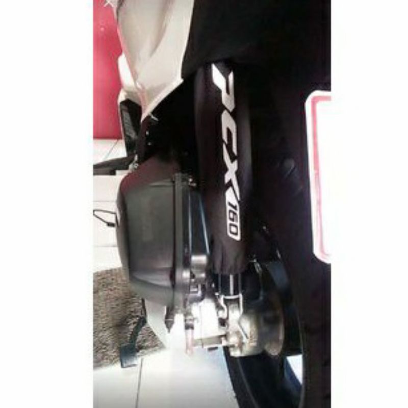 (SEPASANG)Sarung Shockbreaker pcx 160  silver jumbo polyester 1 set kiri kanan