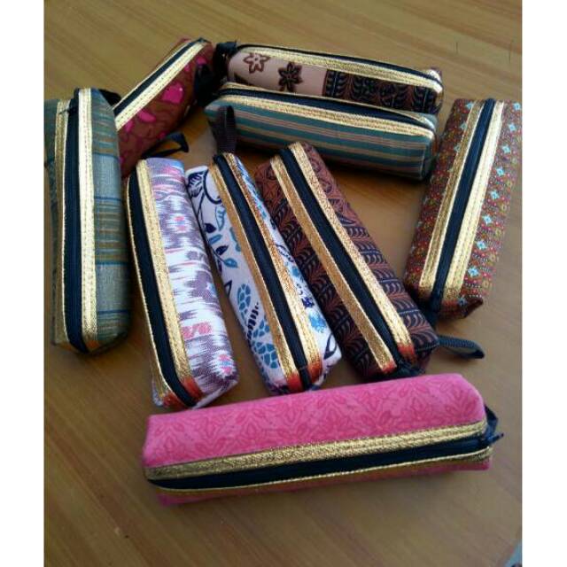 

souvenir dompet pensil elegan murah