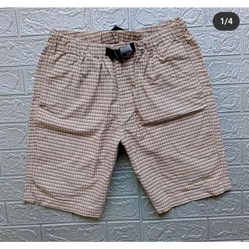 Celana Pendek Pria Motif Flanel Merk uniqlo