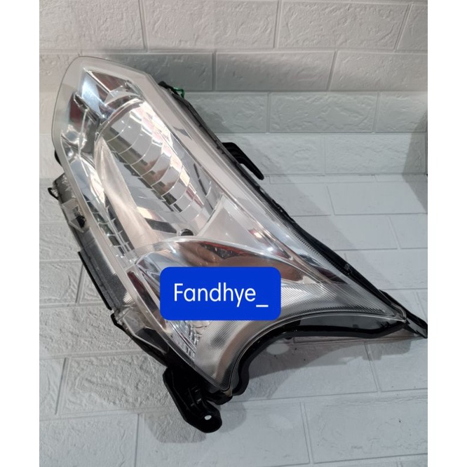 Headlamp Lampu Depan Toyota Grand AVANZA 2016 ORIGINAL