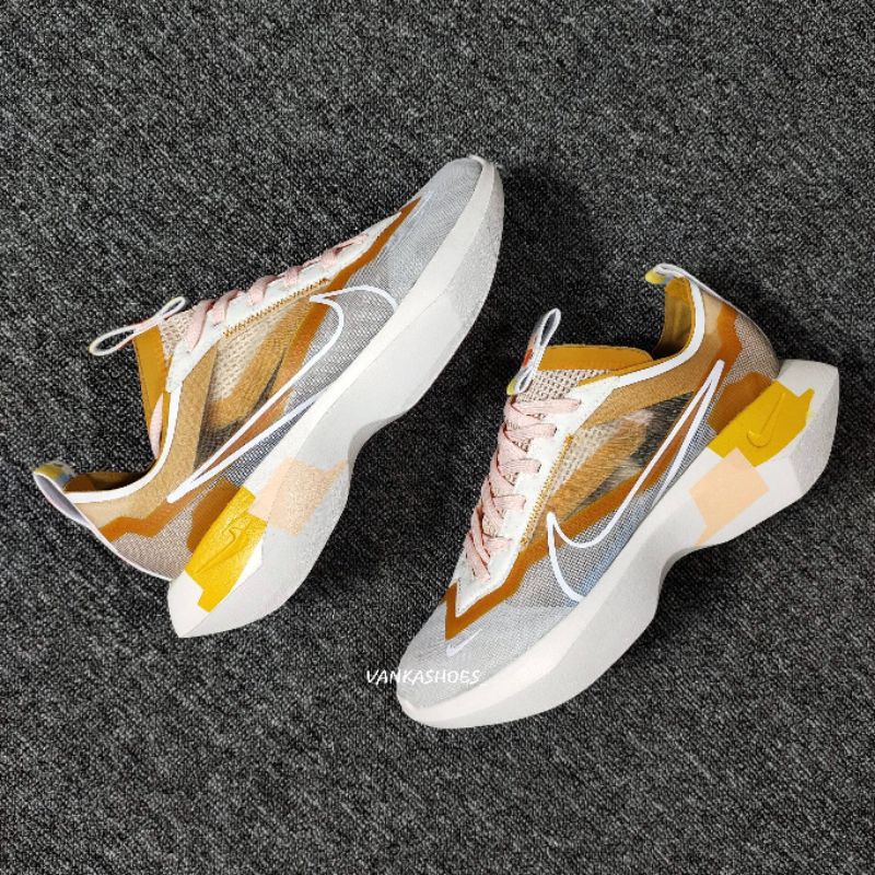 SEPATU WANITA - NIKE VISTA LITE SE VAST GREY WHITE WASHED CORAL