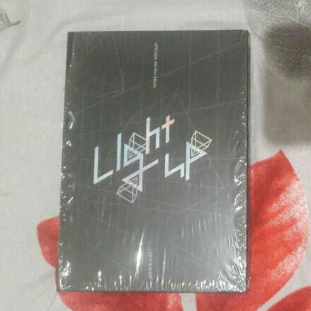 (ALBUM ONLY) UP10TION LIGHT UP HUNTER