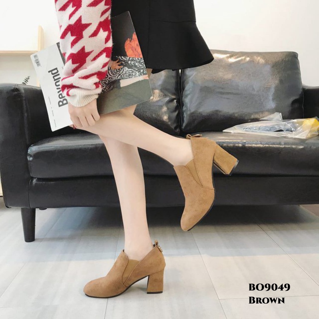 WYN SEPATU BOOTS FLAT KOREA BO9049