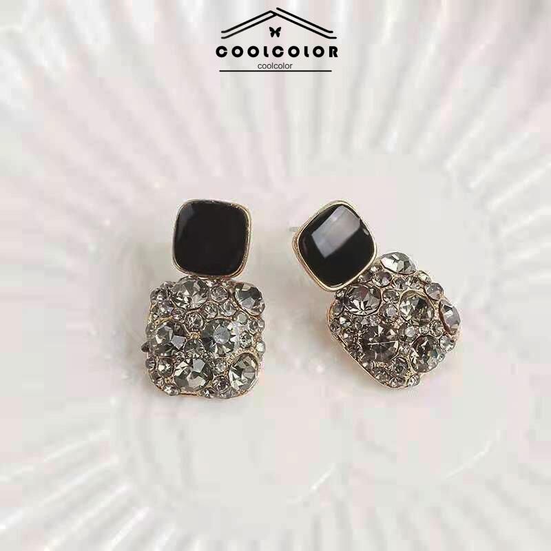 CODAnting Retro Mewah Siswa Perempuan Sederhana Temperamen Fashion Anting Murah Hati- cl