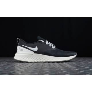 nike react odyssey flyknit