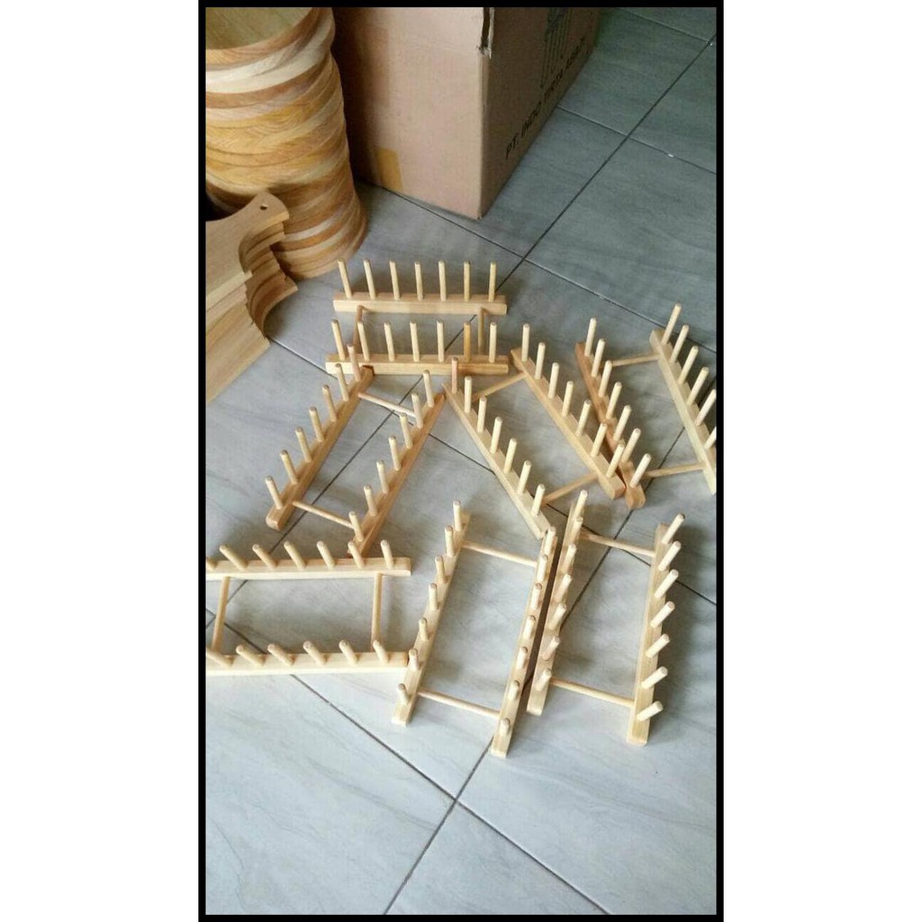 Rak Piring Kayu Pinus / Tempat Piring Kayu Pinus