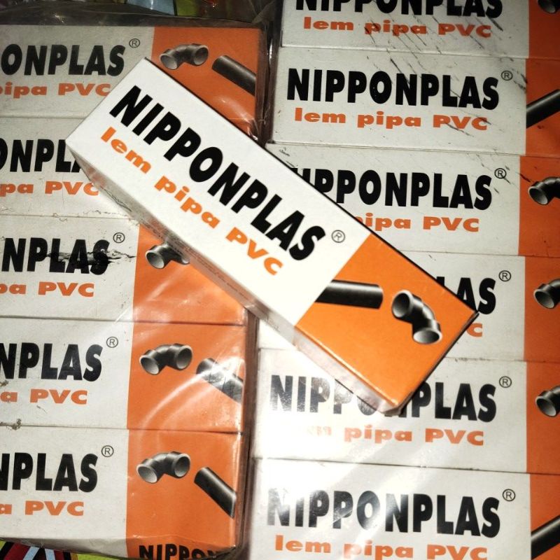 

Lem pipa pvc Nipponplas. Harga per lusin 12