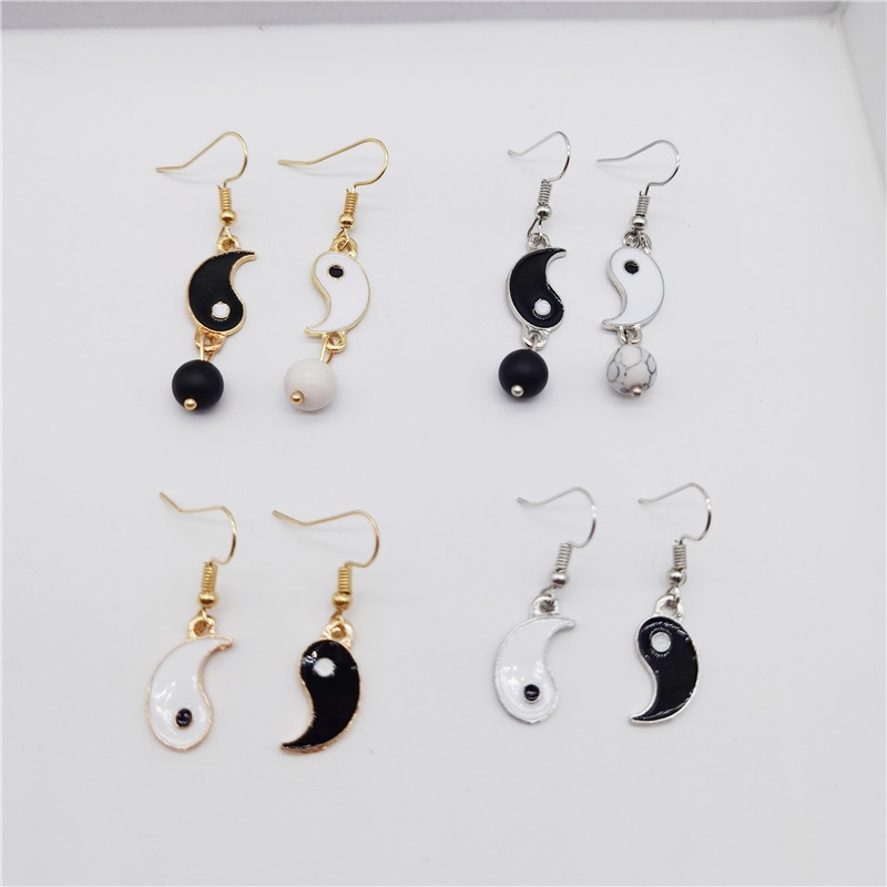 Anting Kait Desain Simbol Philosophy Yin Yang Life Balance Gaya Retro Klasik Untuk Wanita