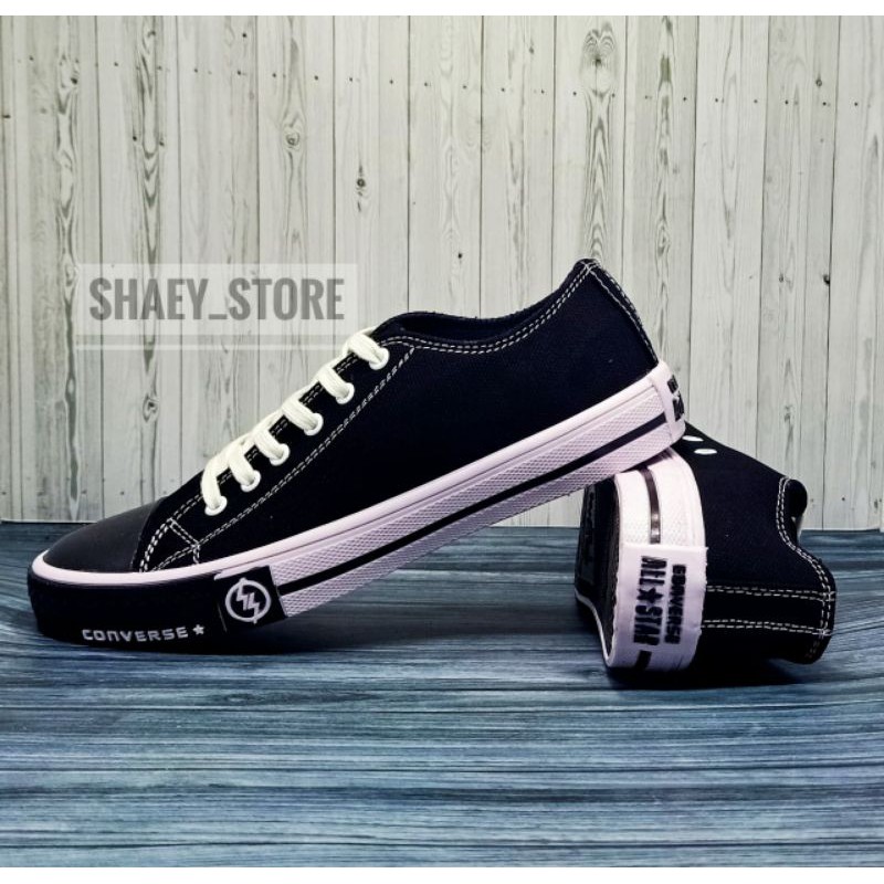 BARU !!! Sepatu pria convers pendek logo timbul/sepatu kasual terbaru/BELI 2 BAYAR ONGKIR 1 KALI