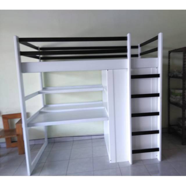 1set Ranjang, meja belajar dan lemari anak