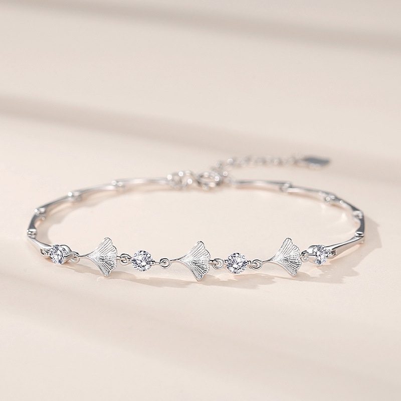[925Perhiasan Perak] 925 Sterling Silver Ginkgo Daun Gelang Perempuan Versi Korea All-Match Unik Mori Gelang Fashion Pacar Kecil Segar ins Gelang520 Hadiah