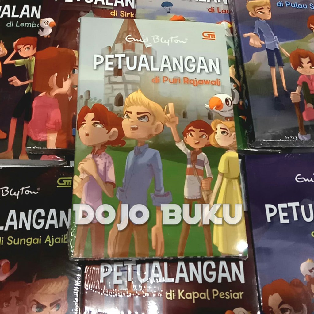 Seri Petualangan by Enid Blyton