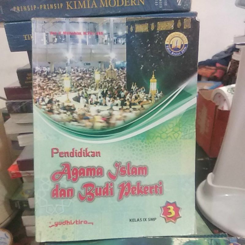 buku agama Islam dan budi pekerti SMP kelas 3-9 penerbit Yudhistira
