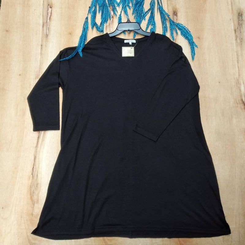 Atasan wanita import / Pakaian wanita import premium / Pakaian wanita import branded / Tunik Jumbo /