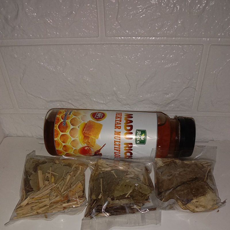 1 PAKET MADU +REMPAH REMPAH PENURUN PELANGSING  BERAT BADAN asli