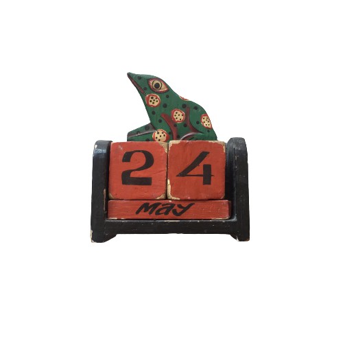 

Kalender Kayu Estetis Katak Hijau Hitam Bekas Second