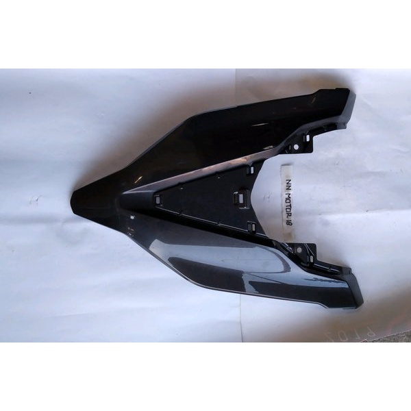 Panel Depan . Tameng Besar . Cover Panel Tameng Honda Vario 125 new Original
