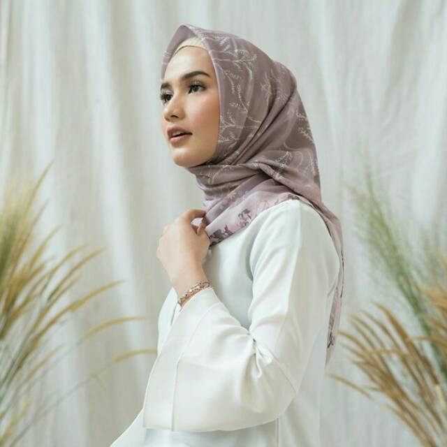 Heaven Lights Magala Scarf