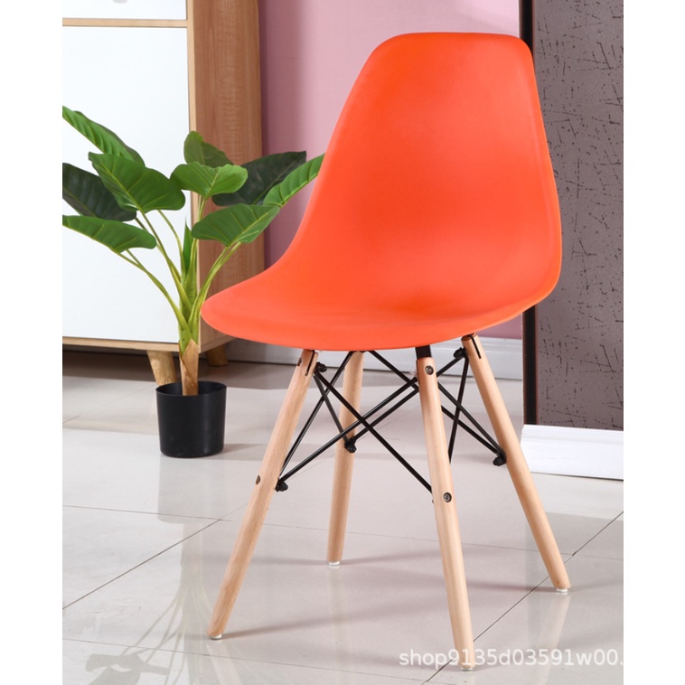 KURSI CAFE / KURSI MAKAN / KURSI SANTAI / KURSI IMPORT / KURSI BELAJAR MILENEAL MULTIFUNGSI / KURSI KANTOR / KURSI LIPAT / KURSI TERAS / BANGKU LIPAT / BANGKU TERAS / BANGKU BELAJAR / BANGKU ANAK / BANGKU KAYU / BANGKU PLASTIK / KURSI TAMAN-DEWASA ORANGE