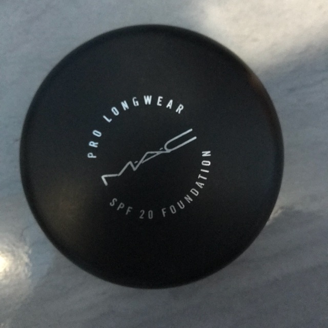 mac foundation prolongwear