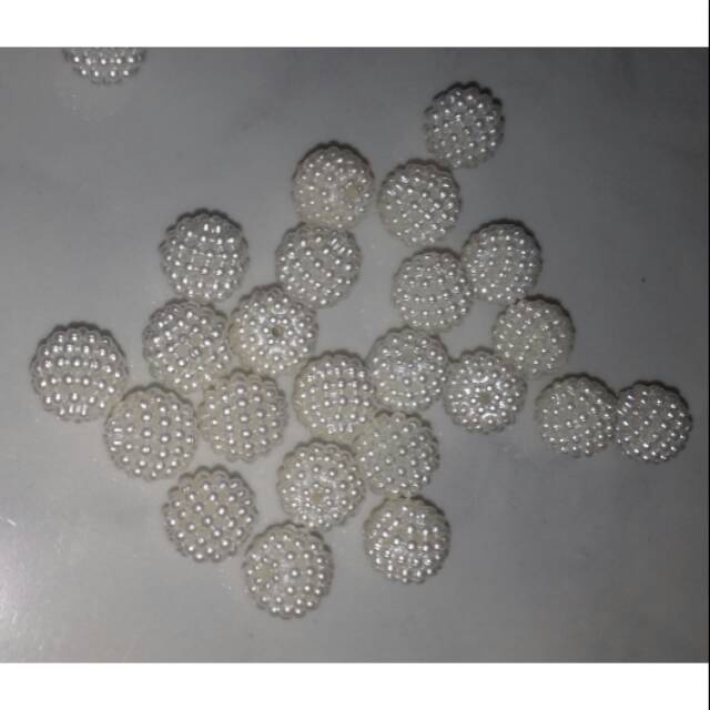 

Mutiara beri putih uk. 12mm