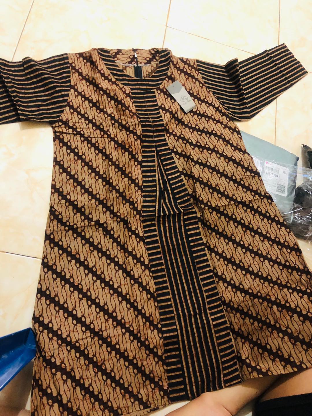 Batik Tunik Shibori Jumputan Terbaru All Size 106cm / Hrb026 Yelbor Navbor / Biru Putih / Original