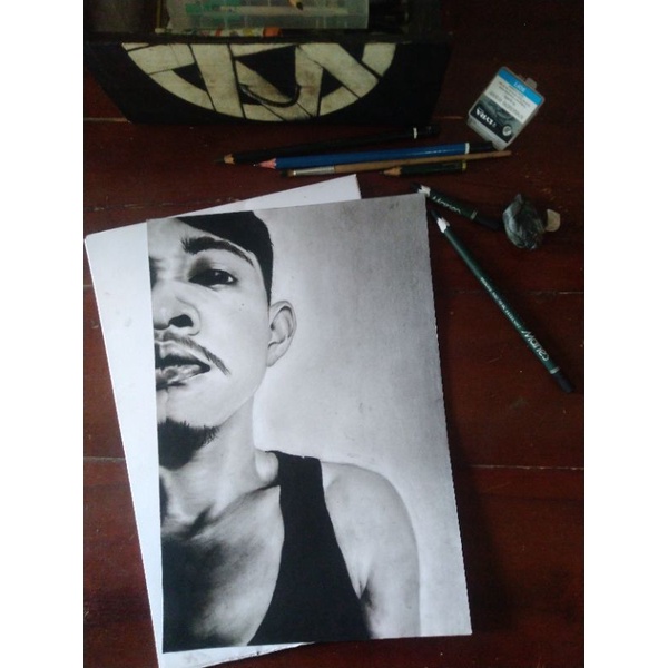 lukisan pensil sketsa wajah ukuran A3