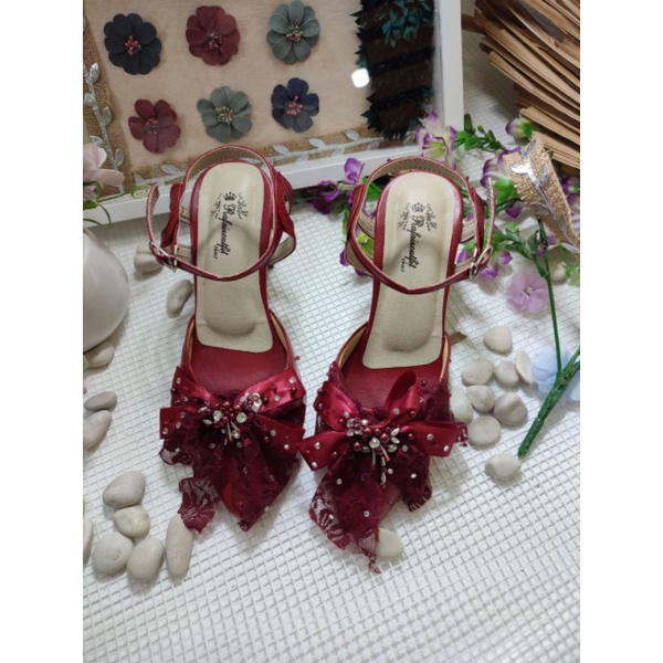 sepatu rafaizoutfit Amanda merah marron tali tinggi 7cm tahu