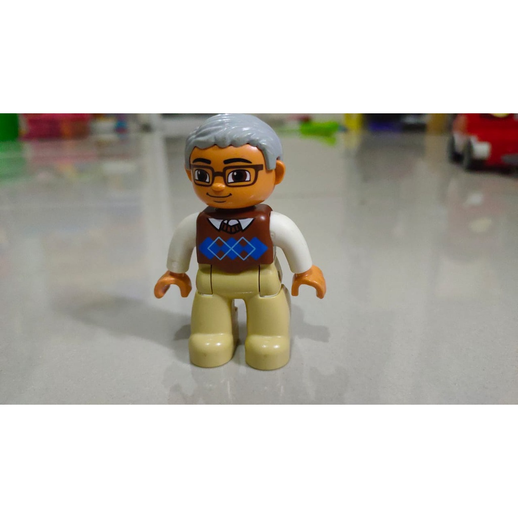 Duplo Figure Ville Male Tan Legs Reddish Brown Argyle Sweater Vest White Arms Light Bluish grey hair