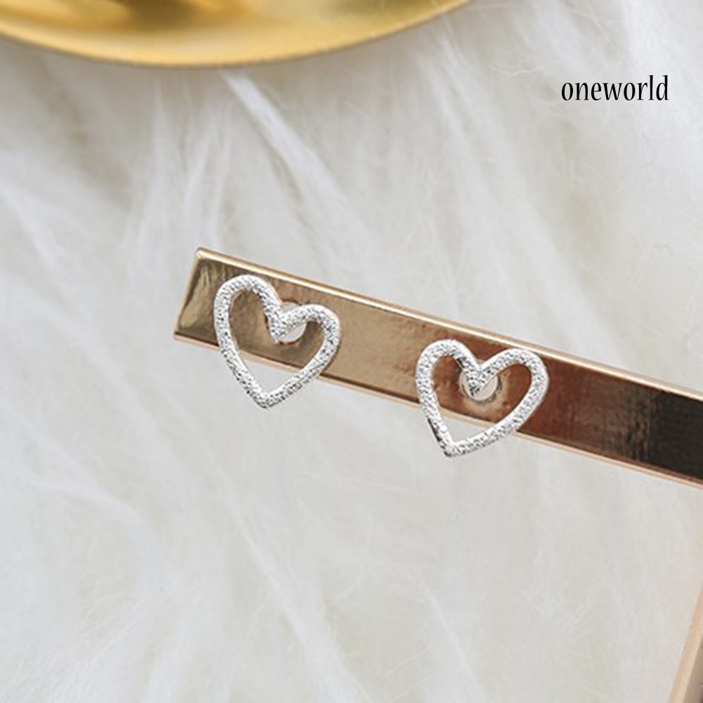 OW@ Sweet Women Sliver Plated Hollow Love Heart Stud Earrings Wedding Jewelry Gift