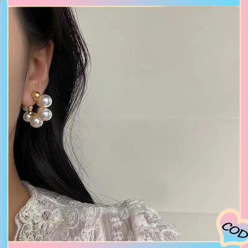 COD❤️ Retro Desain Ceruk Mutiara Besar Berbentuk C Rasa Anting Temperamen Tidak Teratur-A.one