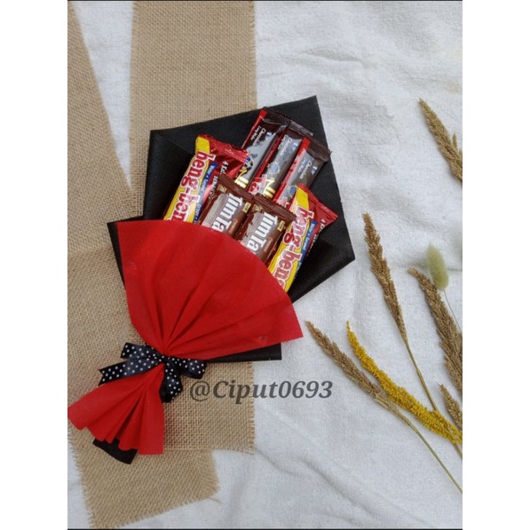 

(READY)BUCKET SNACK/BUCKET MAKANAN/KADO WISUDA/KADO VALENTINE