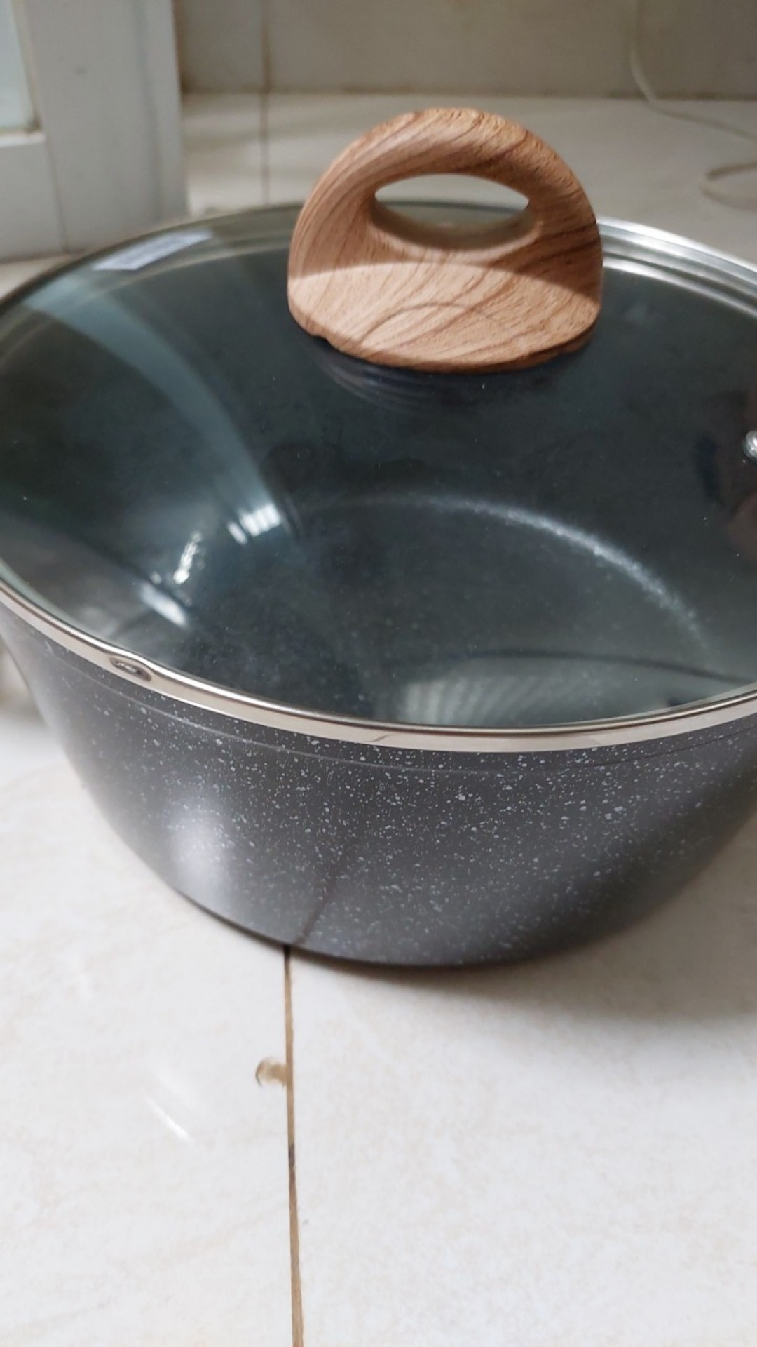 Panci Tutup Marble / Wajan Marble Yoshikawa 24cm Mj-12-10