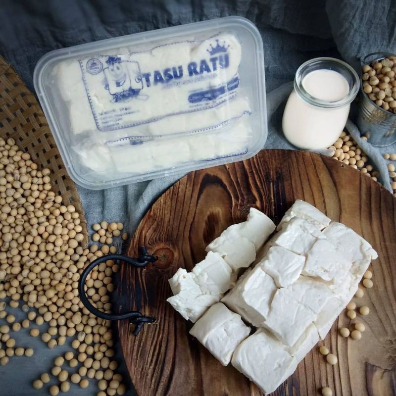 

Tahu Susu Ratu Asli Jombang. Selalu Fresh setiap hari. Langsung dari pabrik