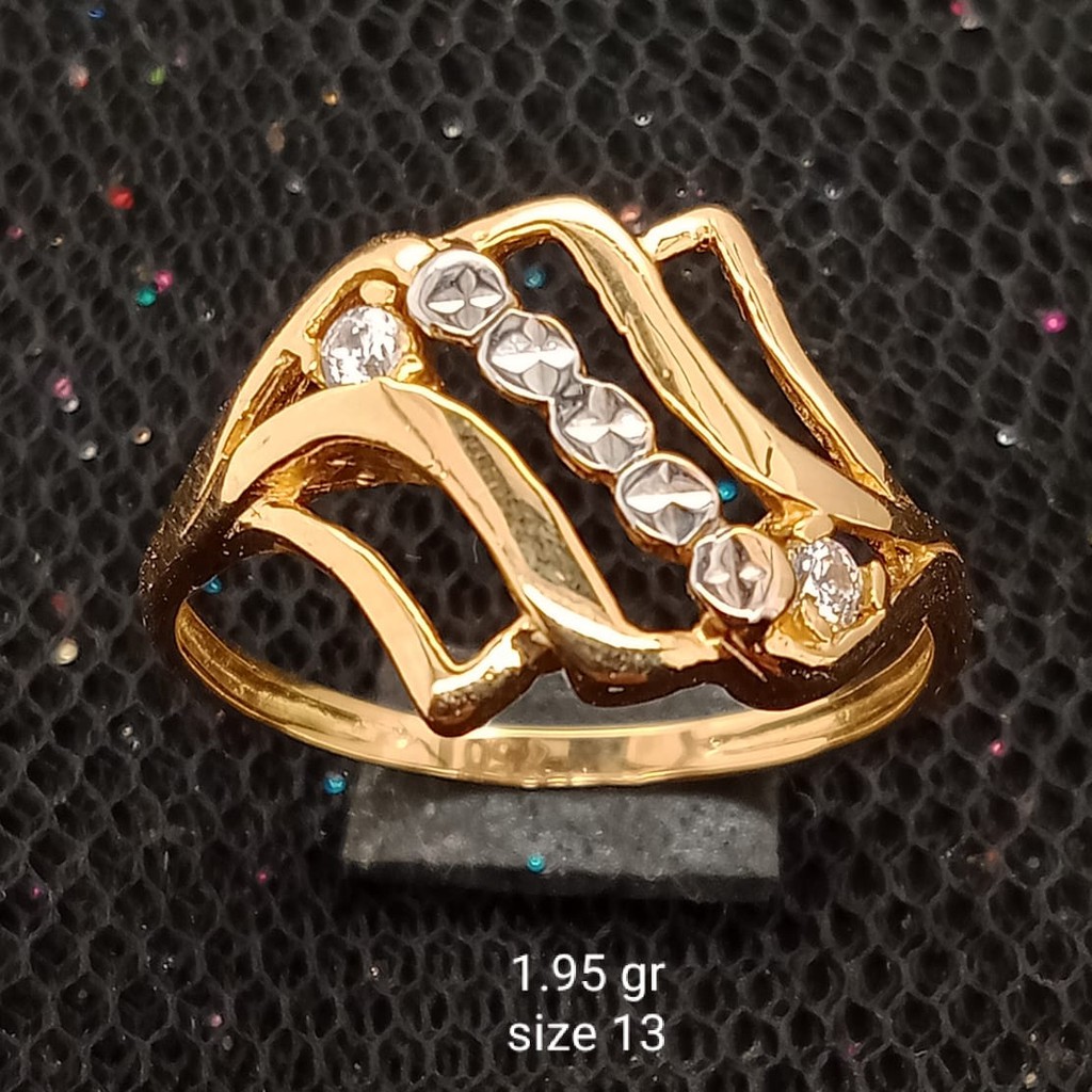 Cincin Emas 17K - 1.95 gr Kadar 750 - 1896