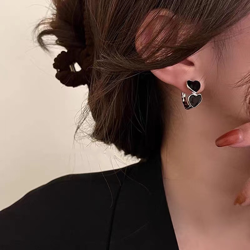 Anting silver Needle 925 Bentuk Persegi Motif Tulisan Warna Hitam Gaya Korea Untuk Wanita 2022