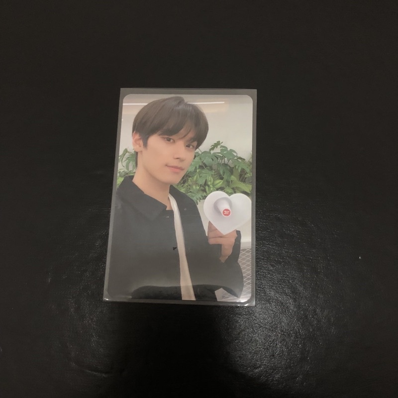 BOOKED THE BOYZ JUYEON LIGHTSTICK STRAP LS STRAP POUCH PC PHOTOCARD (NO STRAP)